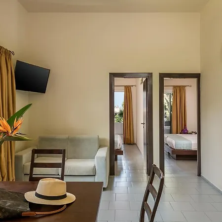 Aparthotel Ideal Beach Hotel *